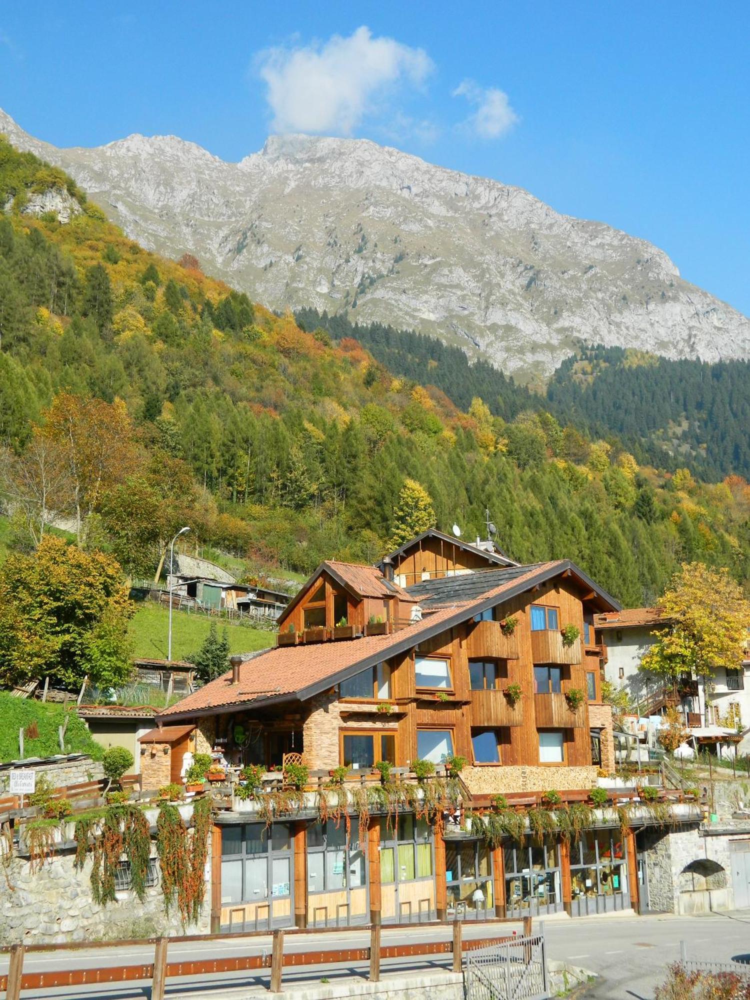 B&B Alla Fontana Lozio Екстер'єр фото